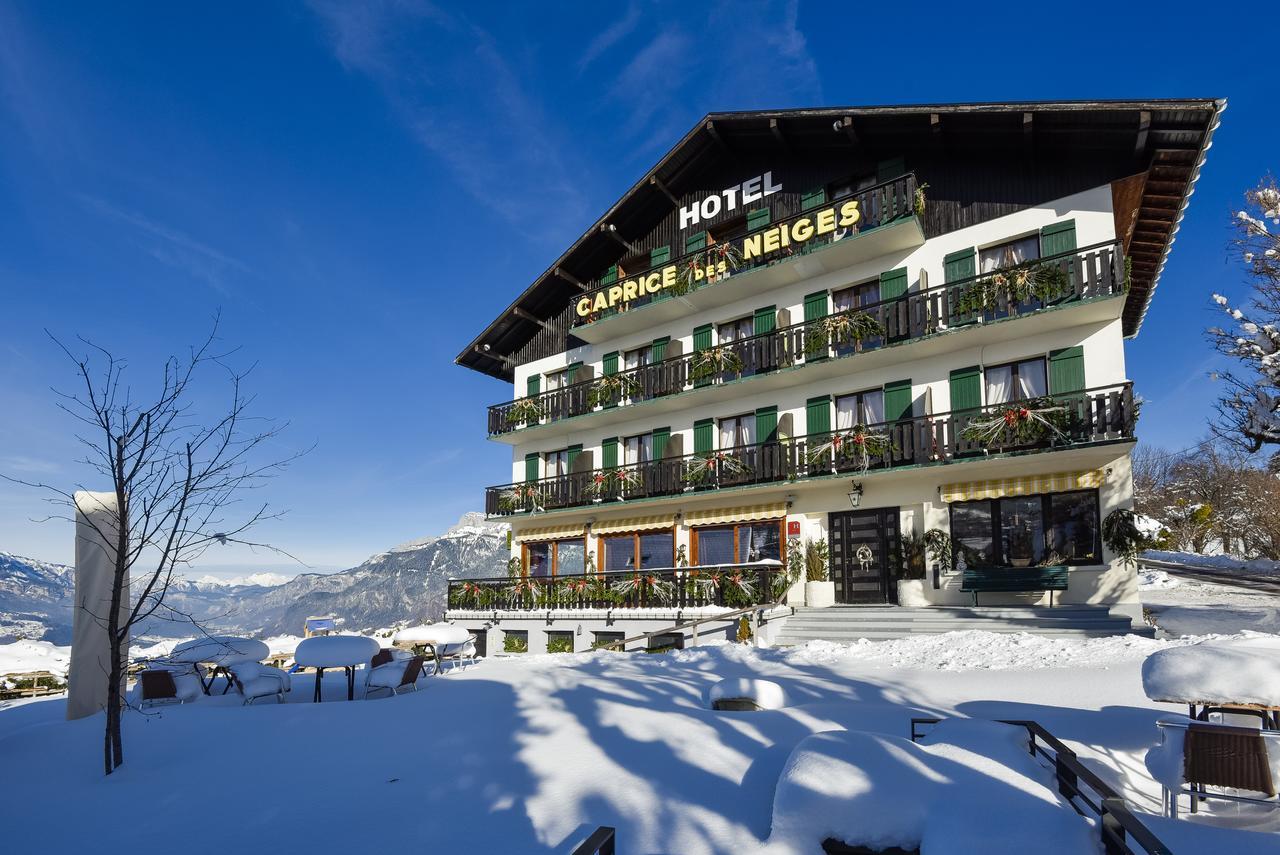 Logis Hotel Le Caprice Des Neiges Combloux Eksteriør bilde